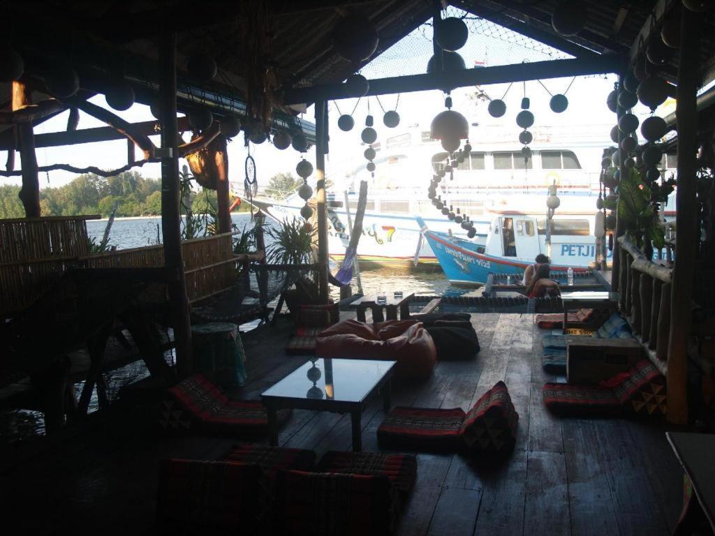 Ko Lanta 孔雀青年旅馆旅舍 外观 照片